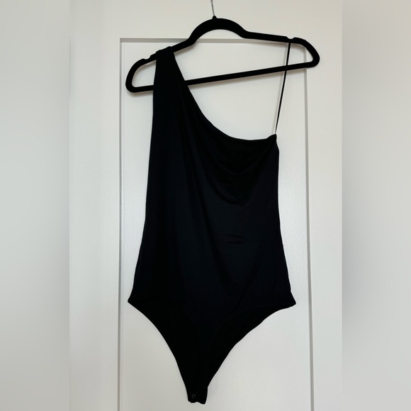 NWOT Abercrombie & Fitch | One Shoulder Body Suit Black Soft Collection Large - Picture 11 of 12